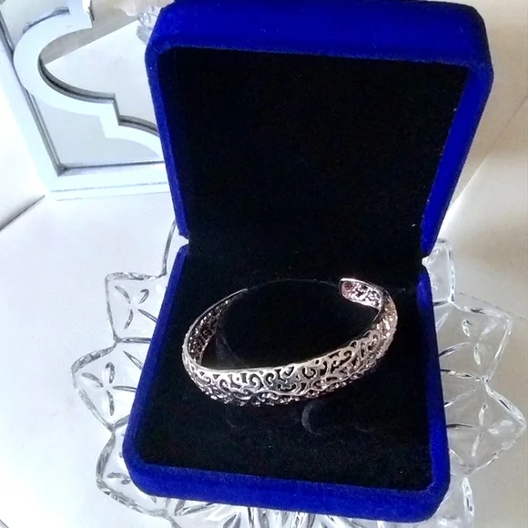 New In Box Sterling Silver Filigree Cuff Bracelet - Picture 5 of 13